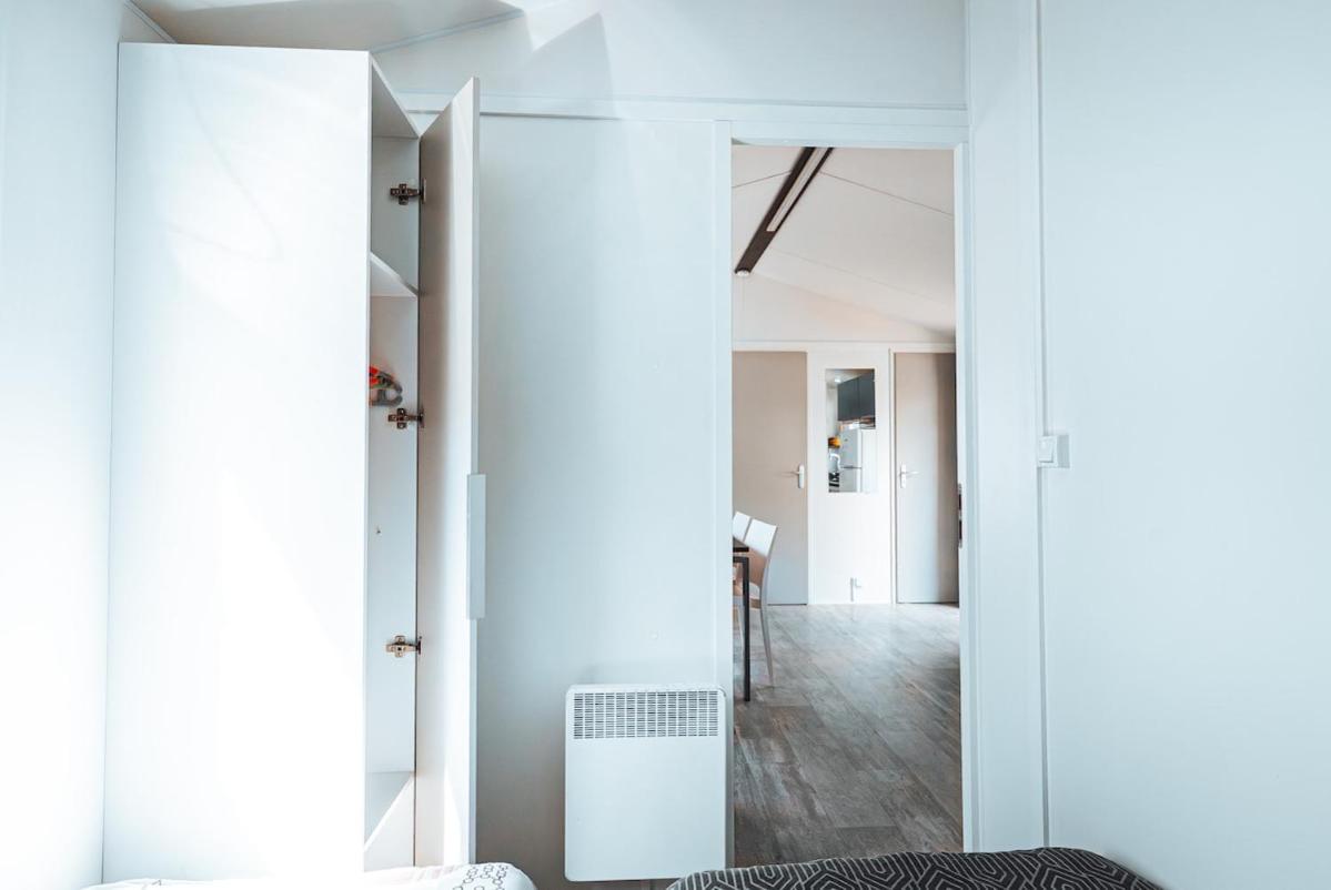 Bungalow 3 Chambres Pour 6 Pers Avec Climatisation Camping 3 Etoiles ซาโมอ็องส์ ภายนอก รูปภาพ
